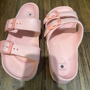 Shade & Shore Kids Light Pink Buckle Sandals
